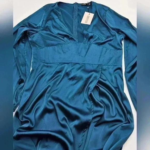 Misguided Women's Size 12 Teal Plunge Midi Dress NWT - Picture 12 of 12
